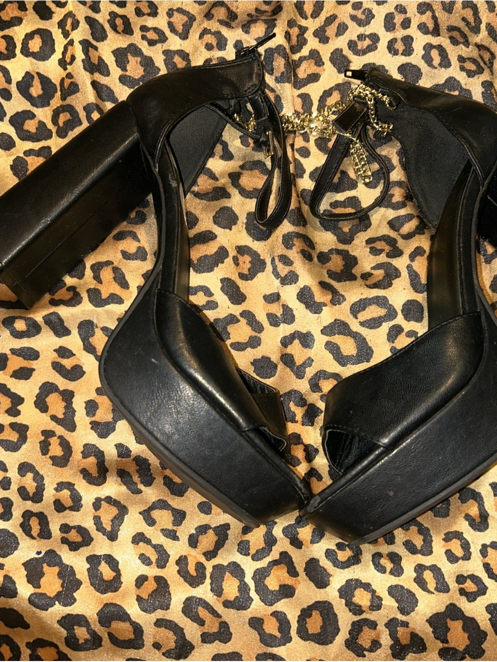 GBG Los Angeles Black Platform Ankle-Strap Heels with Gold Chain Accent